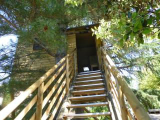 CABANE perchée dans les arbres - Robion en Luberon - 2