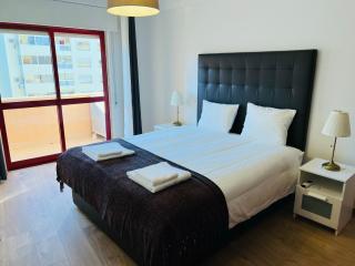 Beautiful Apartment - Family and Group of Friends - Póvoa de Santa Iria - 0