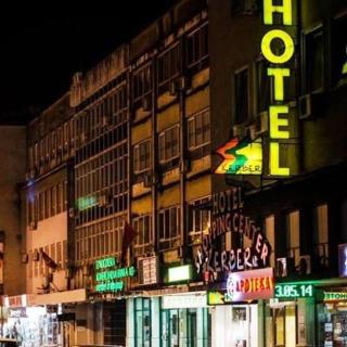 Hotel Kerber - Podgorica - 0