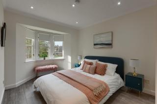 3 bedroom Windsor Garden apartment by Gleneagles - Blackford - 8