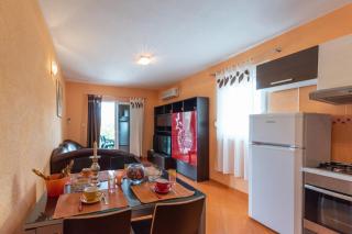 Apartment in Vinišce with Balcony, Air condition, WIFI, Washing machine (4753-1) - Vinišće - 5