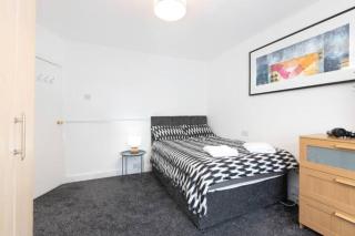 4 Bedroom House with 7 Beds and 2 Bathrooms by NEC-HS2-Available for Contractors, Families and Extended FlexibleStays - Birmingham - 4