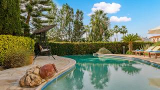 Villa Camelot by Ezoria Villas - Coral Bay - 4