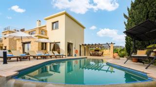 Villa Camelot by Ezoria Villas - Coral Bay - 9
