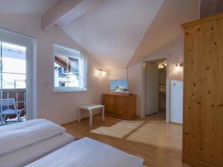 Ski-in, Ski-out by Apartment Managers - Kirchberg in Tirol - 3