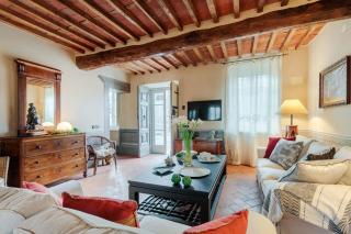 Villa Brunetta, Discover your Modern but Traditional Villa in Lucca - 7