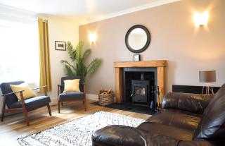 Lower Flat Hillhouse - 9