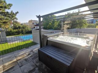 Dream Getaway Apartment with Jacuzzi and Pool - 0