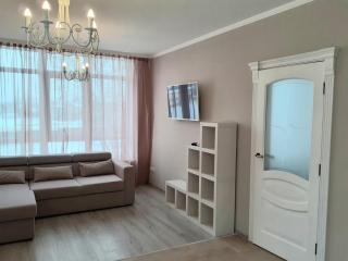 Двокімнатна , Троєщина, район 2, ТЦ район - Kiev - 3