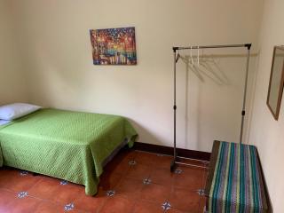 Casa Verónica a 2 kilometros del IRTRA - Retalhuleu - 2