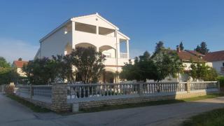 Beach Apartments - Privlaka - 0
