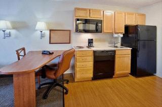 Candlewood Suites Savannah Airport by IHG - Savannah - 8