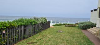 4 LA MER, BALLITO ON THE BEACH - 8