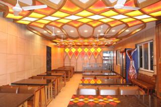 Annai in Saravana Bhavan Fine stay and Restaurant - Velānganni - 5