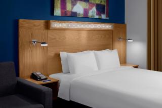 Holiday Inn Express Dubai Airport by IHG - Dubai - 3