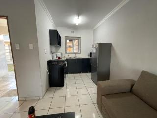 Hinterland Lodge - Ulundi - 6