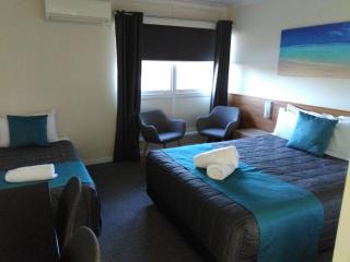 Caravilla Motor Inn - Taree - 7
