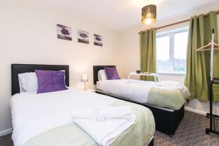 Coventry- Perchfoot 3 Bedroom Contractor and Pet-Friendly Spacious House By Sublime Stays - Parkside - 0