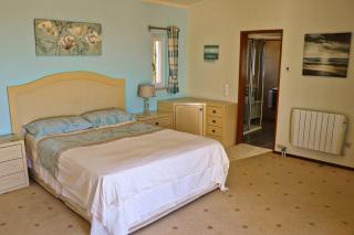 Villa Santa Barbara by Portucasa - 1