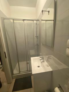 Rooms and apartments Nokturno - Zagabria - 9