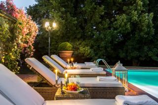 Villa Clara, Luxury 5 bedrooms Lakefront Farmhouse Villa with Private Pool on the Lucca Hills - 4