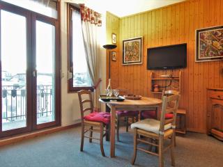 Apartment Le Carlton-7 by Interhome - Chamonix - 2