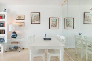 Apartamento en complejo residencial con piscina - Marbella - 2