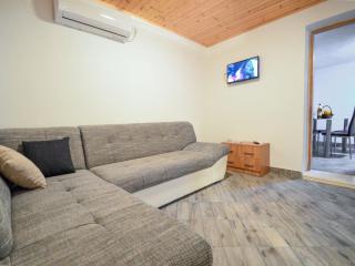 Holiday Home Snježana by Interhome - Ražanj - 5