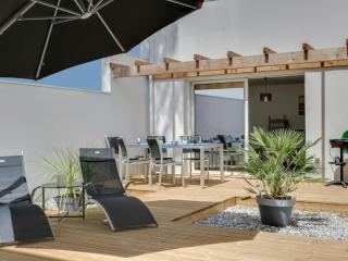 Apartment Les Patios de Flore-1 by Interhome - 0