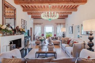 LOSE THE WORLD. FIND YOURSELF. VILLA DUEMANI, 8 BEDROOMS, PANORAMIC POOL & SPA - Capannori - 2