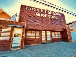 Hostal Queltehue - Ancud - 0