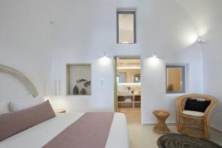 U & ME SUITES - Fira - 1
