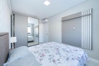 Aluguel Apartamento com 2 Suítes - Bombinhas - 2