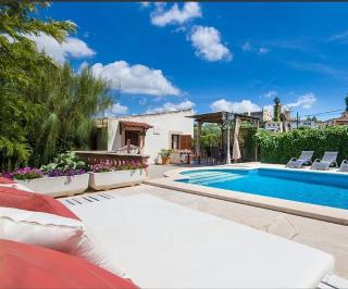 Can tronca - Sant Joan - 7