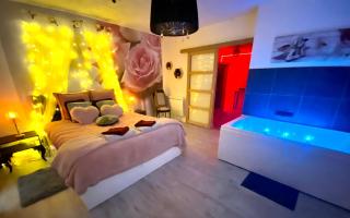 COSY & SPA Appartement Luxe JACUZZI SAUNA Suite Cristal - Avignon - 0