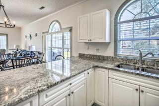 Dog-Friendly Condo with Pool and Golf in Myrtle Beach! - Myrtle Beach - 5