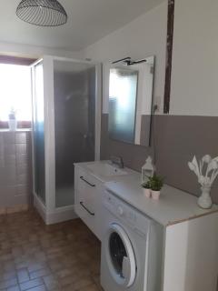 DANS LA MAISON D'A COTE - Azerables - 2