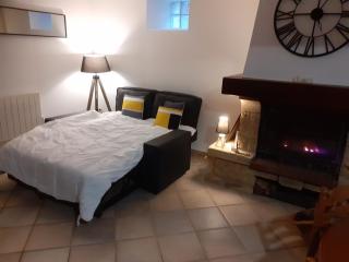 DANS LA MAISON D'A COTE - Azerables - 4