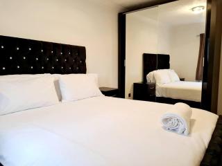 Modern & Spacious - Walk to London ExCEL- Parking - Londra - 1