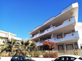 Modern Apartment at Villa Rosa di Martinsicuro near Sea - Villa Rosa - 0