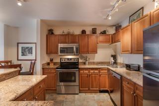 Roomy Zephyr Mountain Lodge Condo with Perfect Slope View from Balcony condo - 9
