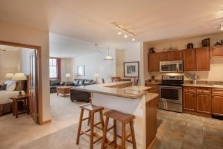 Roomy Zephyr Mountain Lodge Condo with Perfect Slope View from Balcony condo - 4