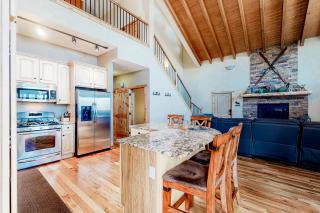 The Lodge at Prunes Place - 6