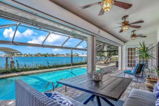 Lake House Retreat - Cape Coral - 0