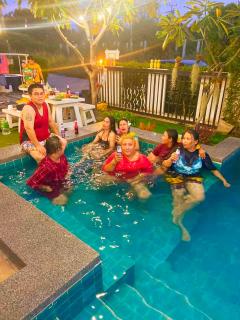 บ้านแฟมิลี่ ปาร์ตี้ พูลวิลล่า หัวหิน ใกล้เซเว่น 3ห้องนอน รองรับ 6-15 คน - Hua Hin - 7