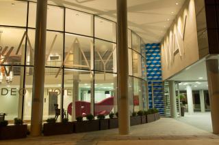 Regency Way Montevideo Hotel - 8