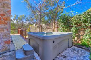 Clearwater Log Home - Wimberley - 4