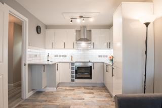 Finchley Contemporary 2 Bed Apartment + Parking - Hendon - 7