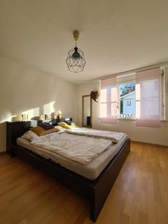 HOME AWAY FROM HOME - Staad - 5