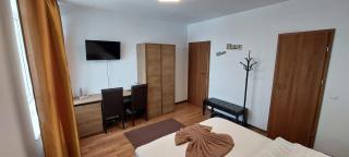 Pensiunea Riunione - 5